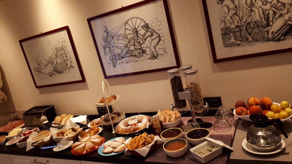 Bb 10 Serpotta - Palazzo Riolo & Restaurant Palermo Kültér fotó