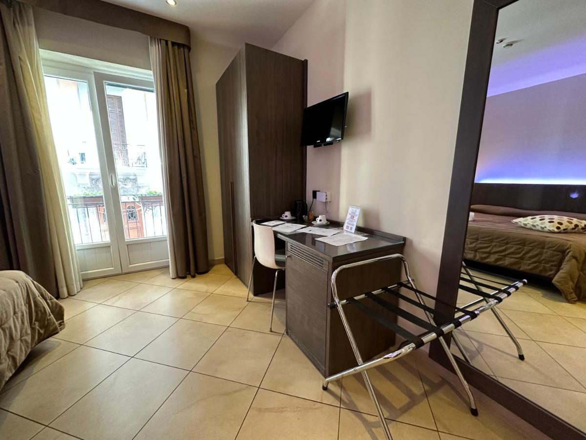 Bb 10 Serpotta - Palazzo Riolo & Restaurant Palermo Kültér fotó